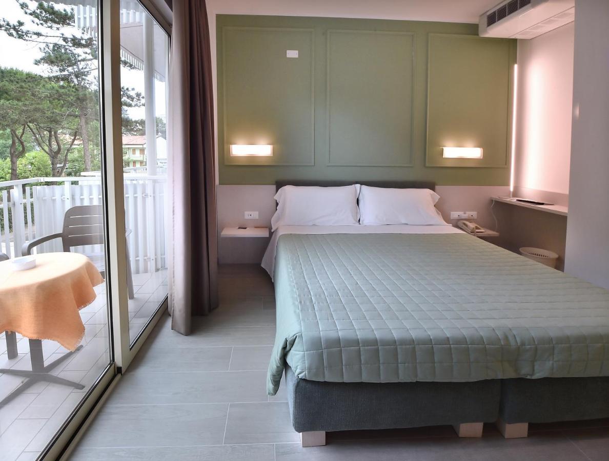 Hotel Meuble Nazionale لينانو سابيادورو المظهر الخارجي الصورة